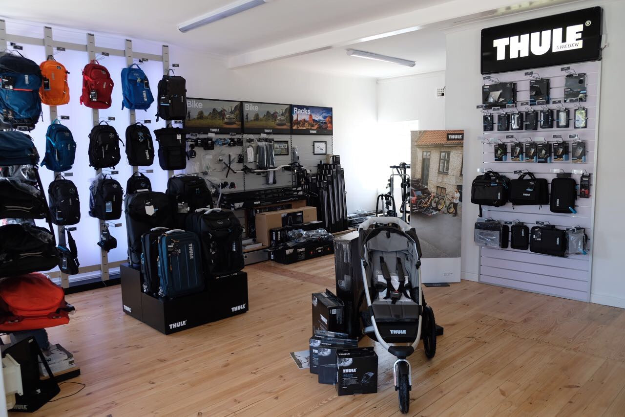 Thule Luggage & Bags